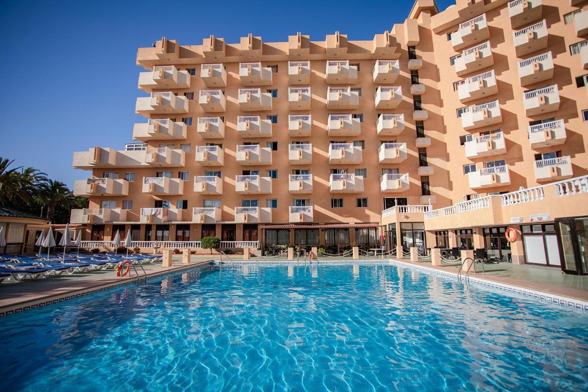 Servatur Caribe 3* Playa de las Americas (Tenerife)
